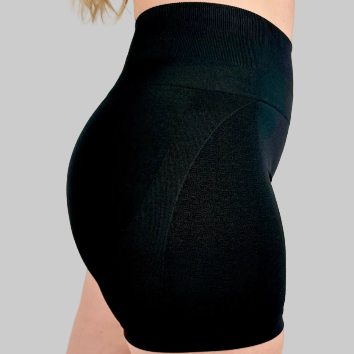 Performance Shorts Carbon Shadow